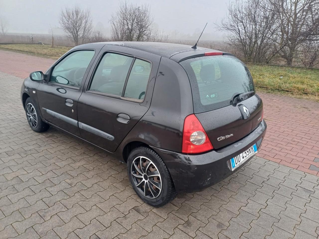 Renault Clio Storia 1.2 5 porte