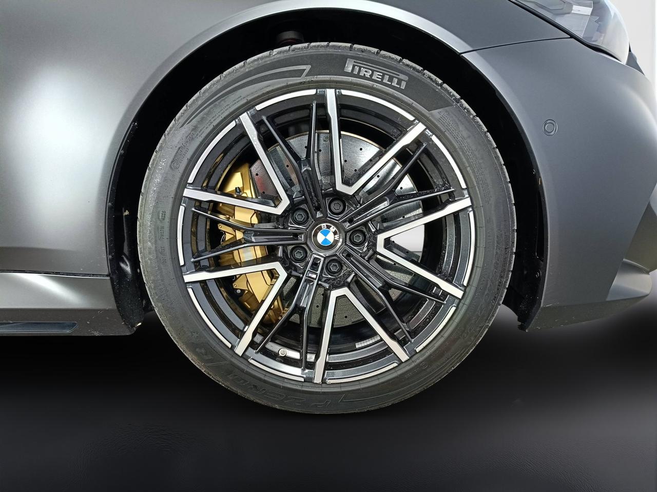 BMW M5 Touring 4.4 727cv auto