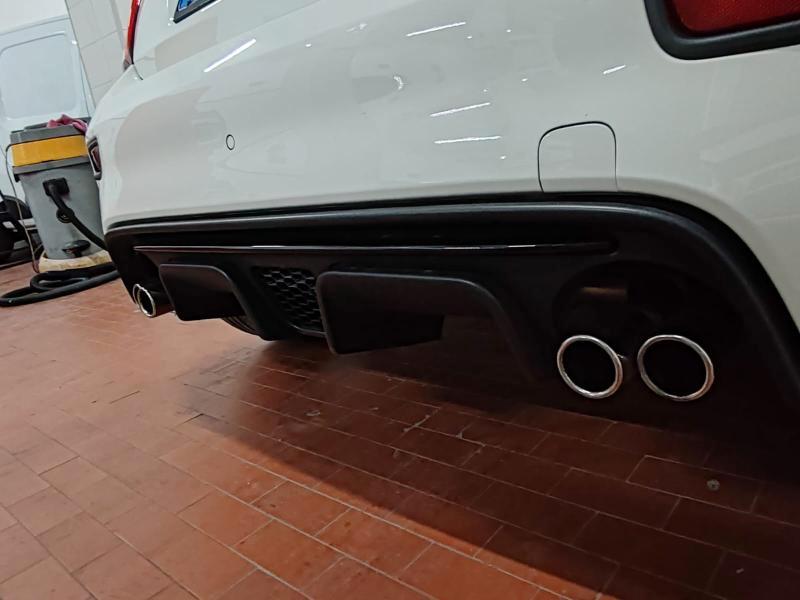 Abarth 595 1.4 t-jet Competizione 180cv