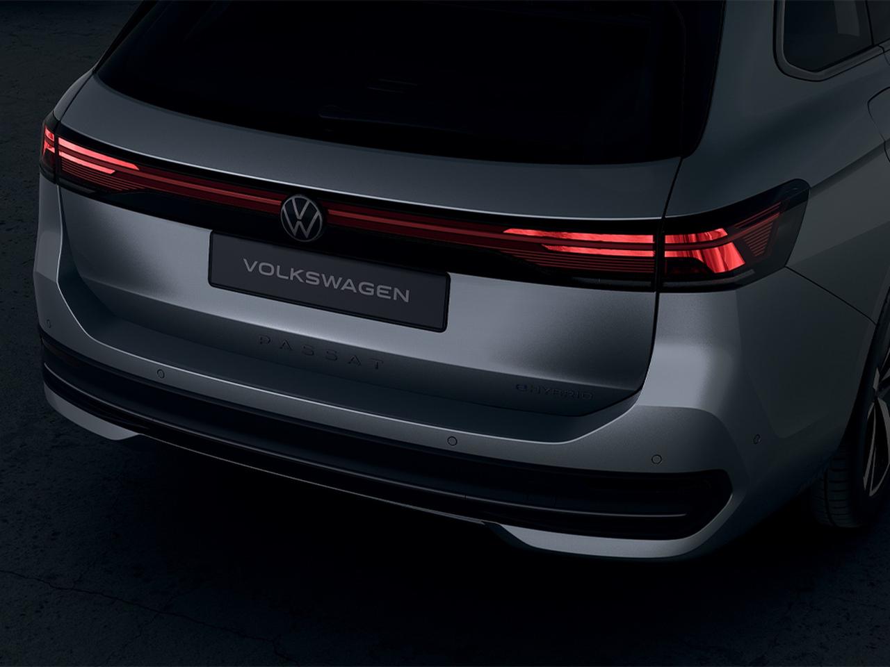 Volkswagen Passat 1.5 tsi ehybrid business 204cv dsg