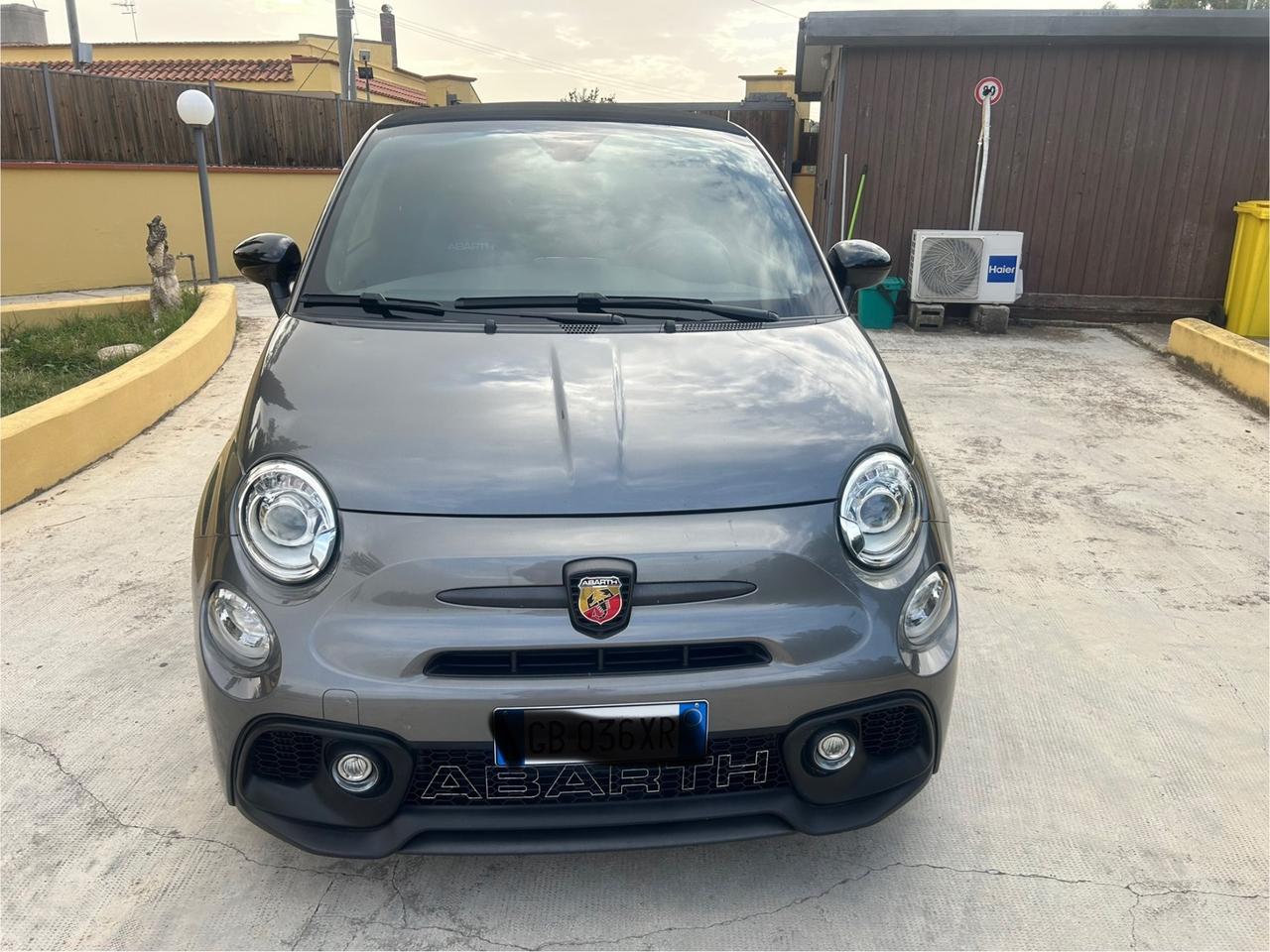 Abarth 595 C 1.4 Turbo T-Jet 180 CV Competizione