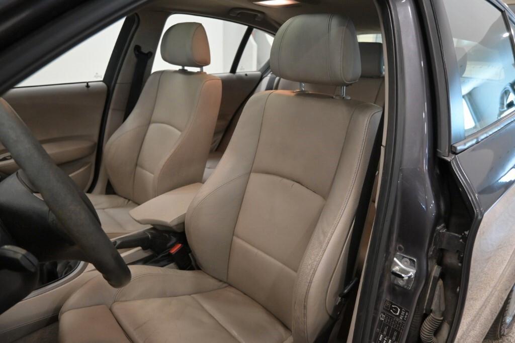 Bmw 120 120d cat 5 porte Futura