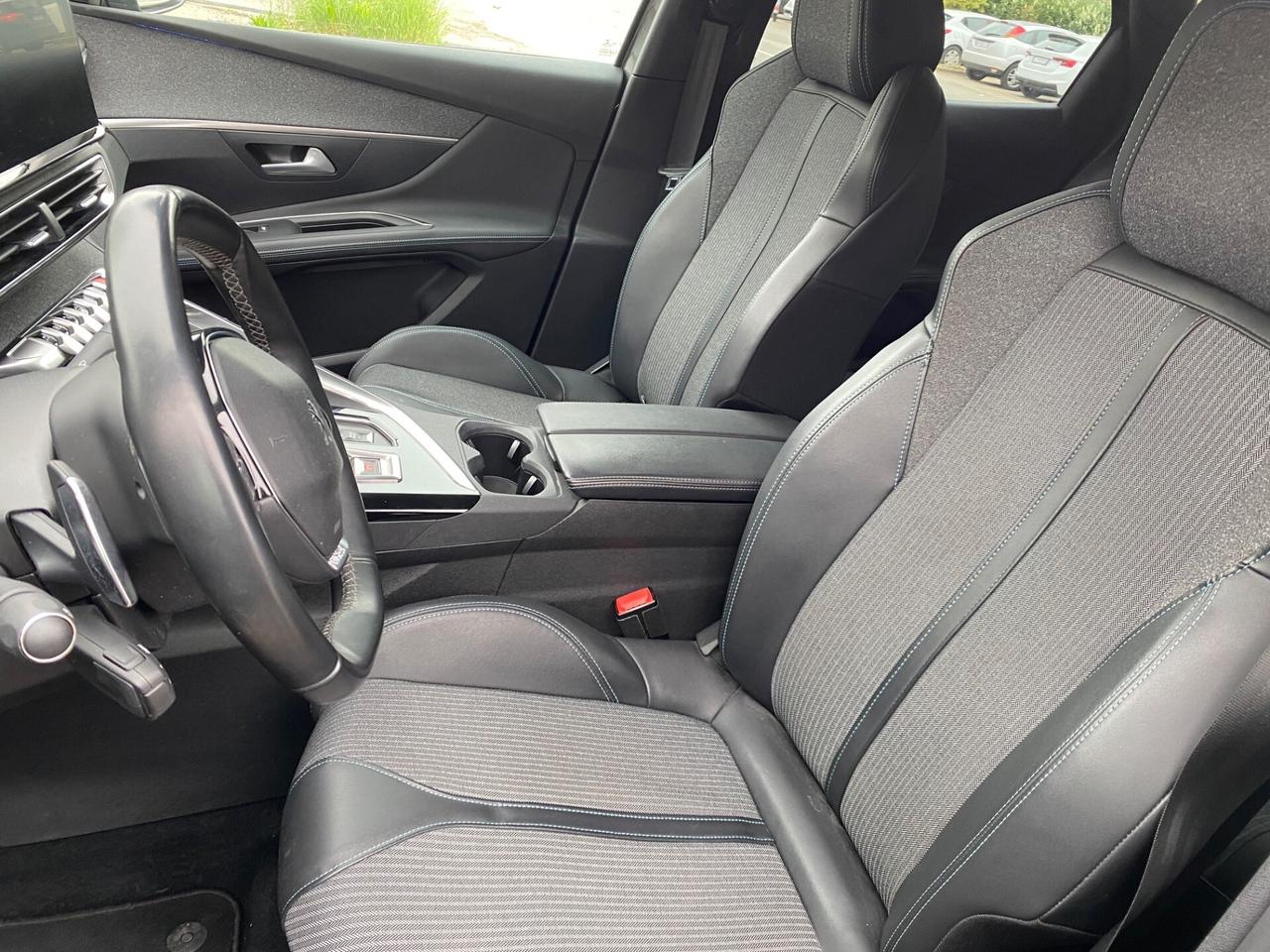 Peugeot 3008 Allure Pack aut.
