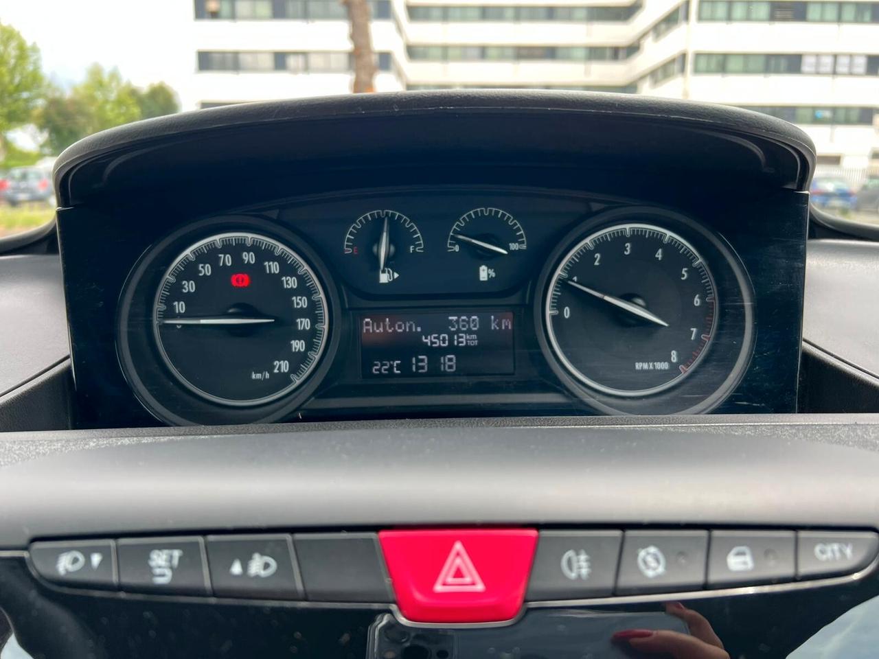 Lancia Ypsilon 1.0 FireFly 5 porte S&S Hybrid Ecochic Silver