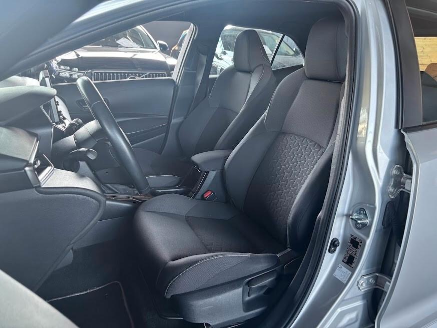 Toyota Corolla 1.8 Hybrid Active NEOPATENTATI CON IVA ESPOSTA
