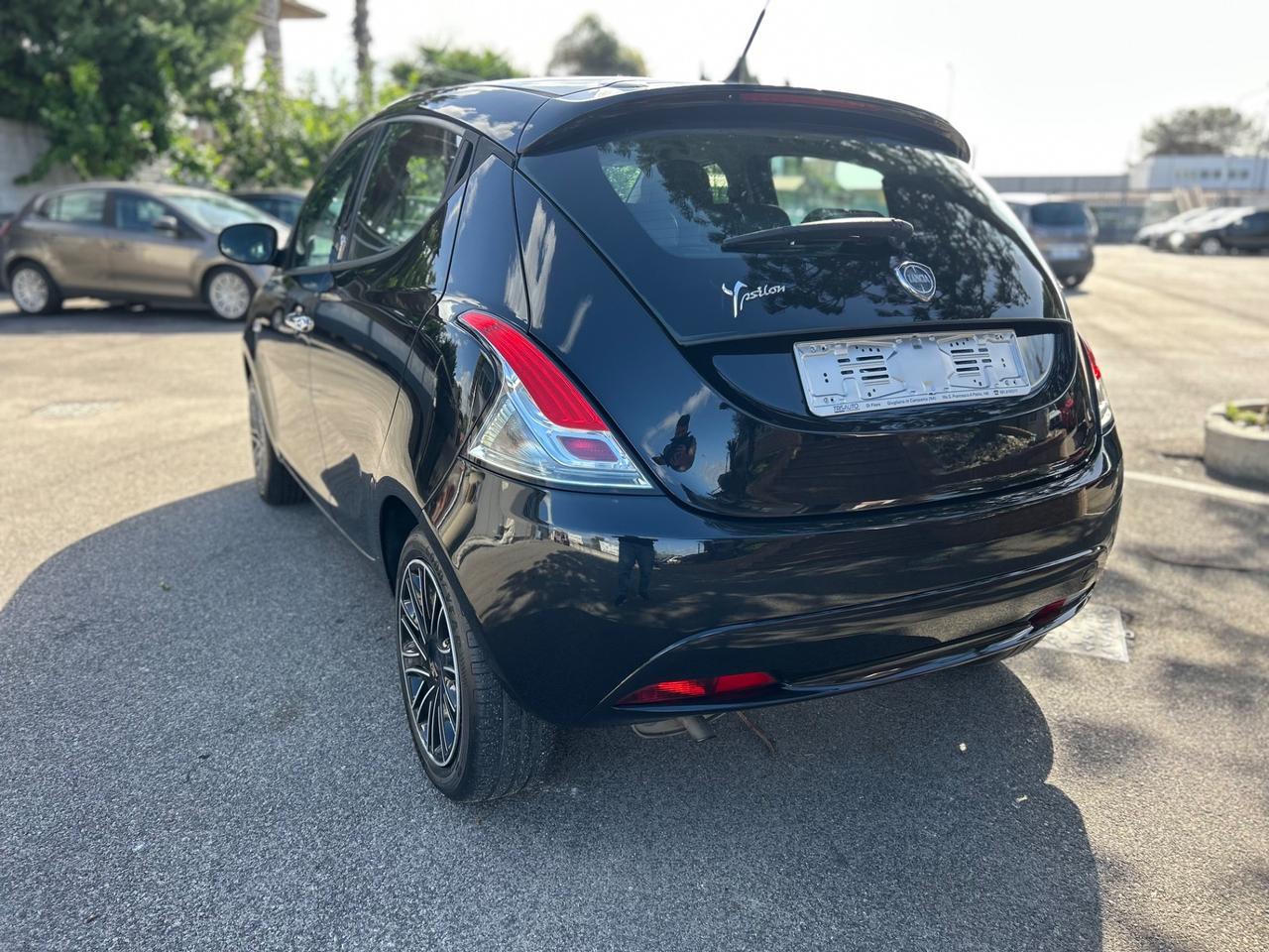 Lancia Ypsilon 1.2 Platinum