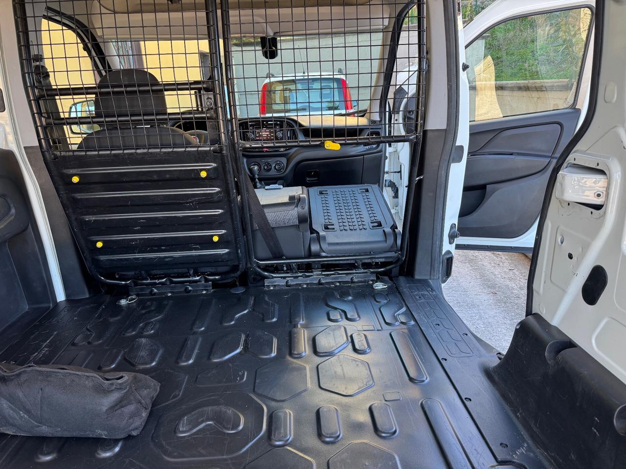 Fiat Doblo Doblò 1.6 MJT 105CV MAXI SX 3 posti (rete apribile)