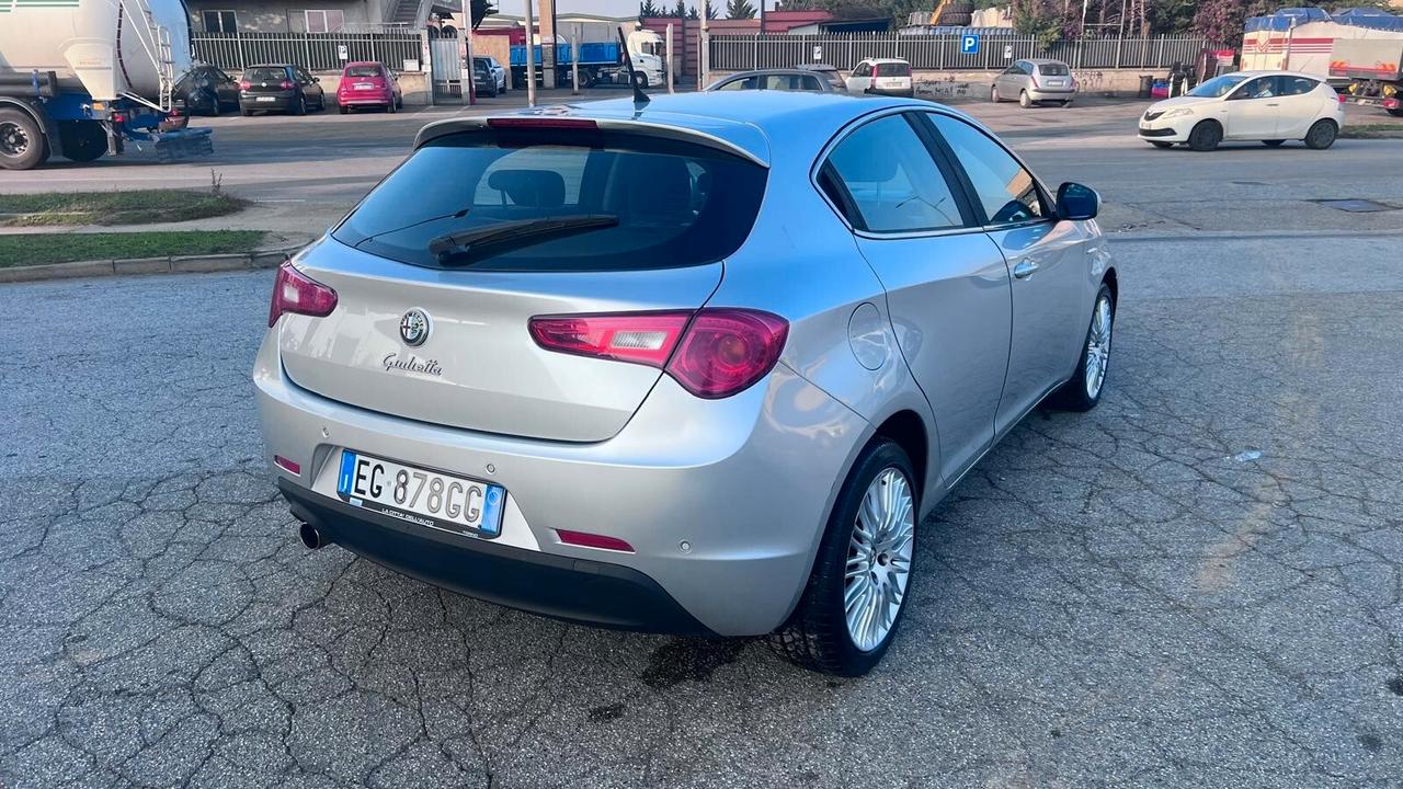 Alfa Romeo Giulietta 1.6 JTDm-2 105 CV Progression