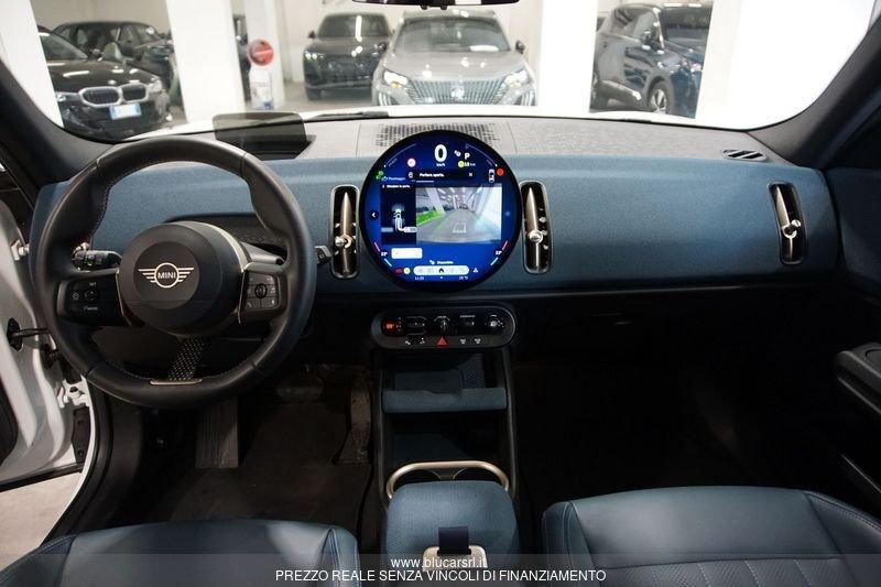 MINI Countryman C 48V Favoured