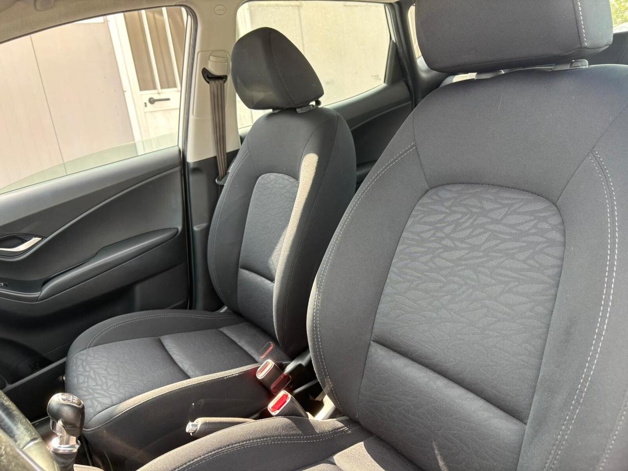 Hyundai iX20 1.4 CRDI 90 CV XPOSSIBLE