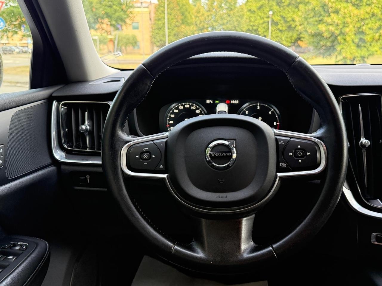 Volvo V60 D3 Geartronic R-design