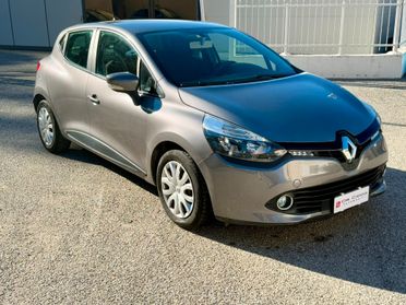 Renault Clio 1.5 dCi 8V 75CV 5 porte Costume National