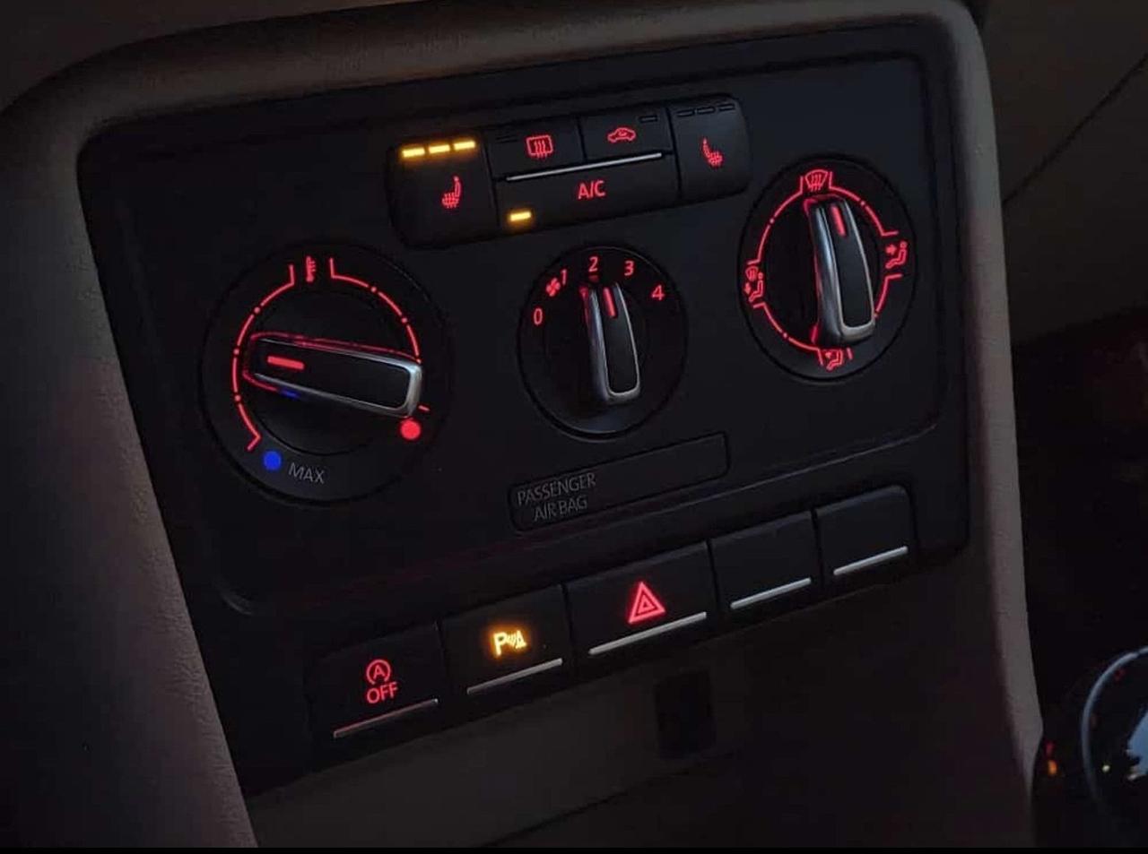 Volkswagen Beetle CABRIOLET 1.2 TSI PELLE RISCALDATI NAVI CRUISE