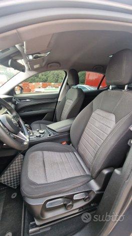 ALFA ROMEO STELVIO Q4 210 CV VELOCE