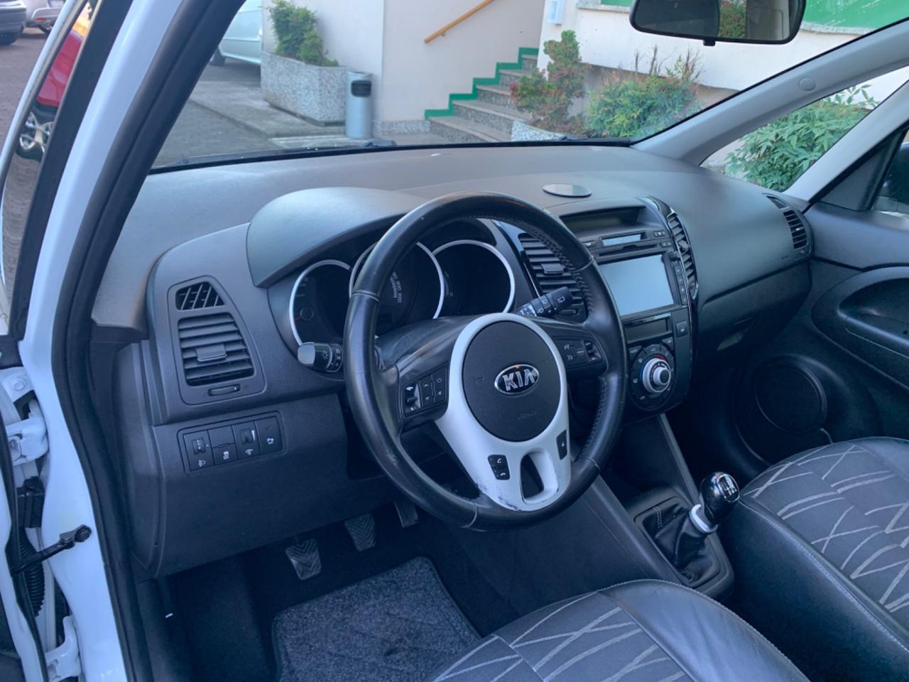 Kia Venga 1.6 CRDi 128CV Cool