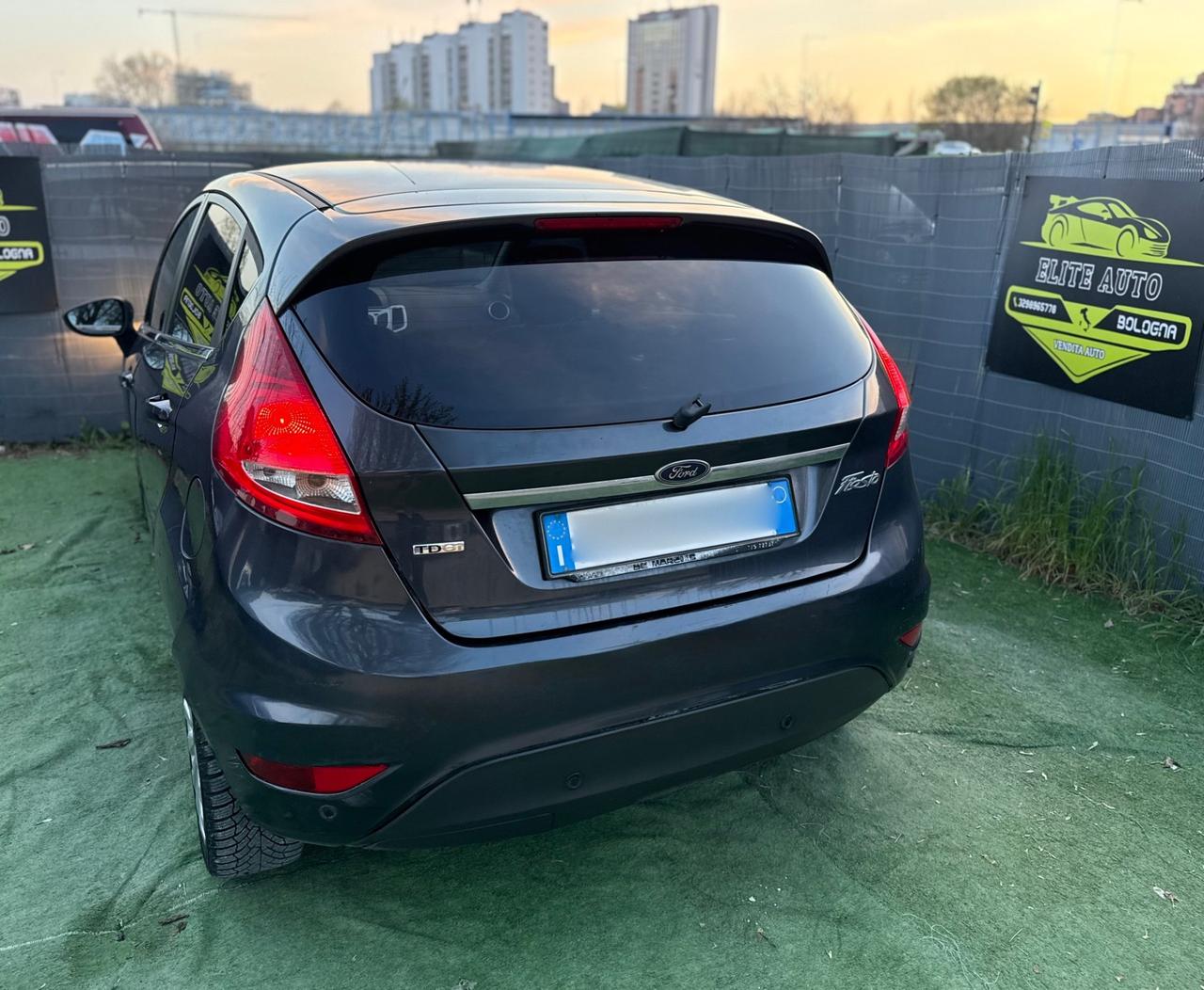 Ford FIESTA 1.4 TDCI TITANIUM UNICOPROPRIETARIO SENSORI FULL