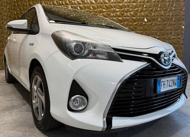Toyota Yaris 1.5 Hybrid 5 porte Cool