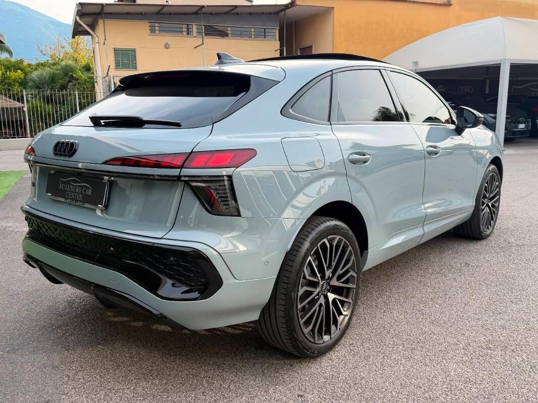 Audi Q3 Sportback 2.0 tdi S line edition 150cv s-tronic Grigio freccia perla