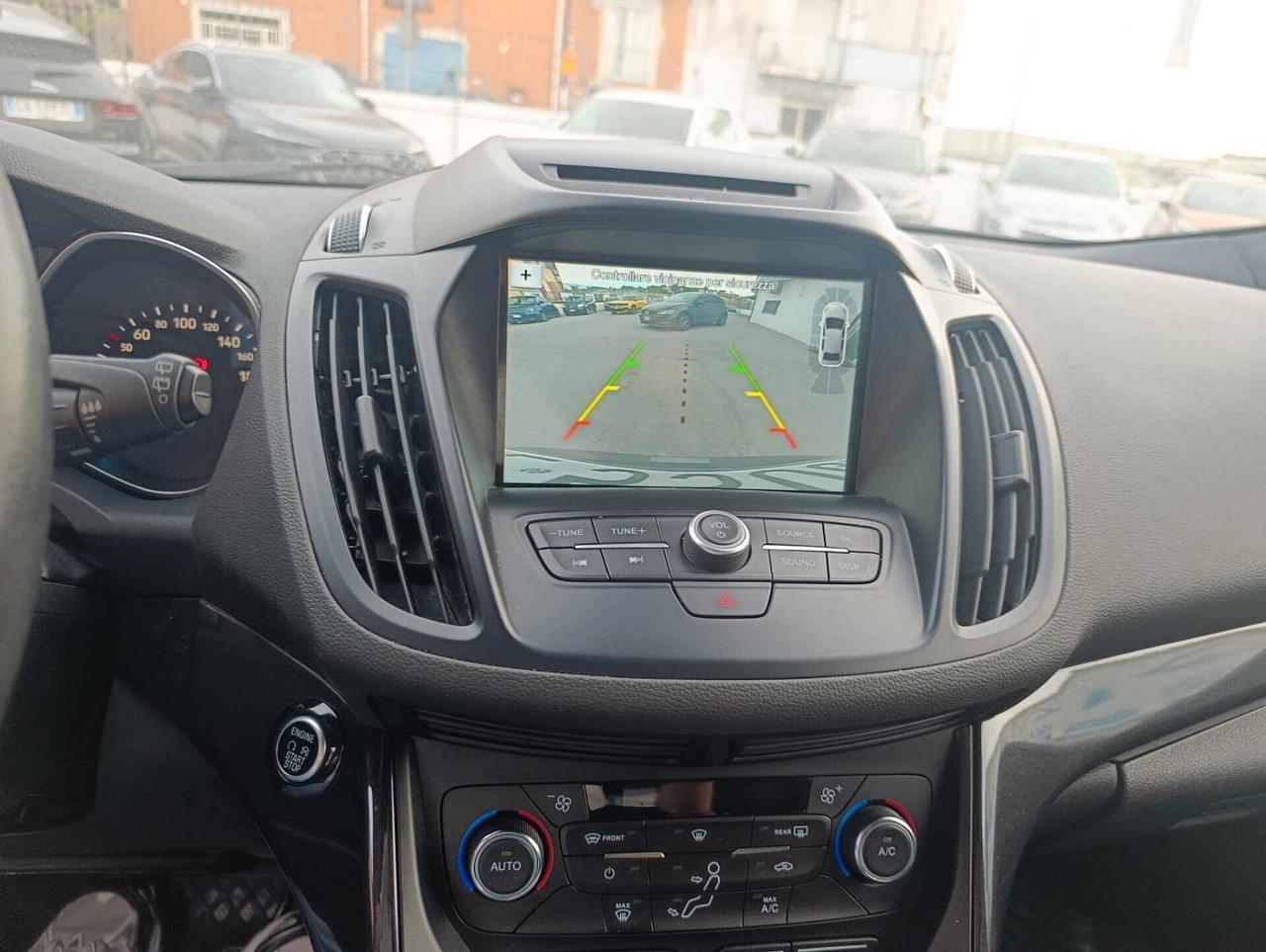 Ford Kuga 1.5 TDCI 120 CV S&S 2WD ST-Line