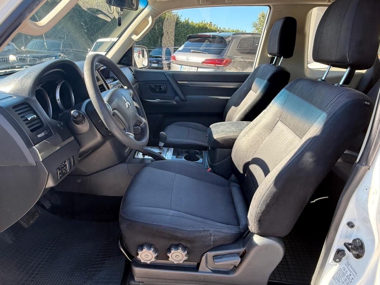 Mitsubishi Pajero 3.2 DI-D 16V aut. 3p. Involve DPF