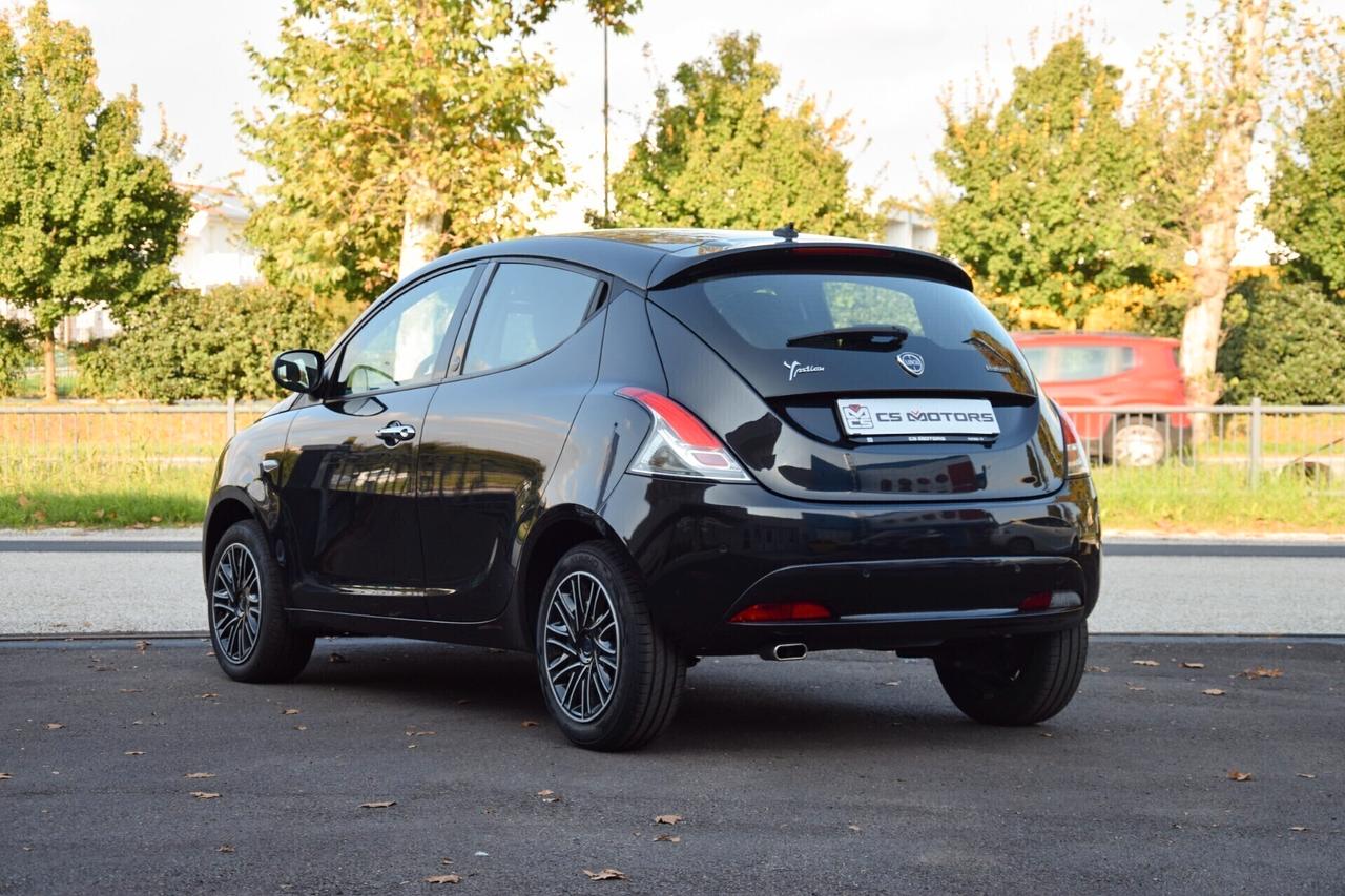 Lancia Ypsilon Hybrid Maryne Ecochic