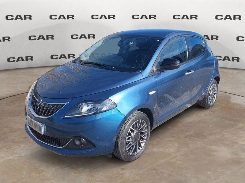 Lancia Ypsilon 1.0 FireFly 5 porte S&S Hybrid Gold Plus