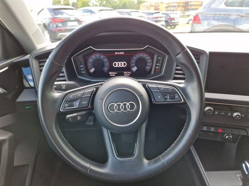 Audi A1 CITYCARVER 30 TFSI S TRONIC