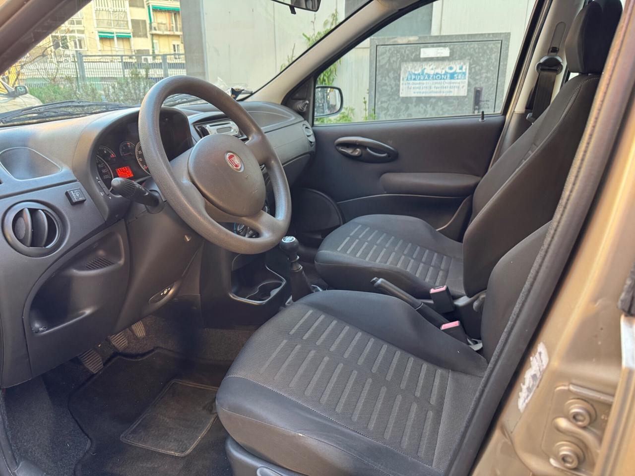 Fiat Punto Classic 1.2 5 porte Active GPLkm57.000