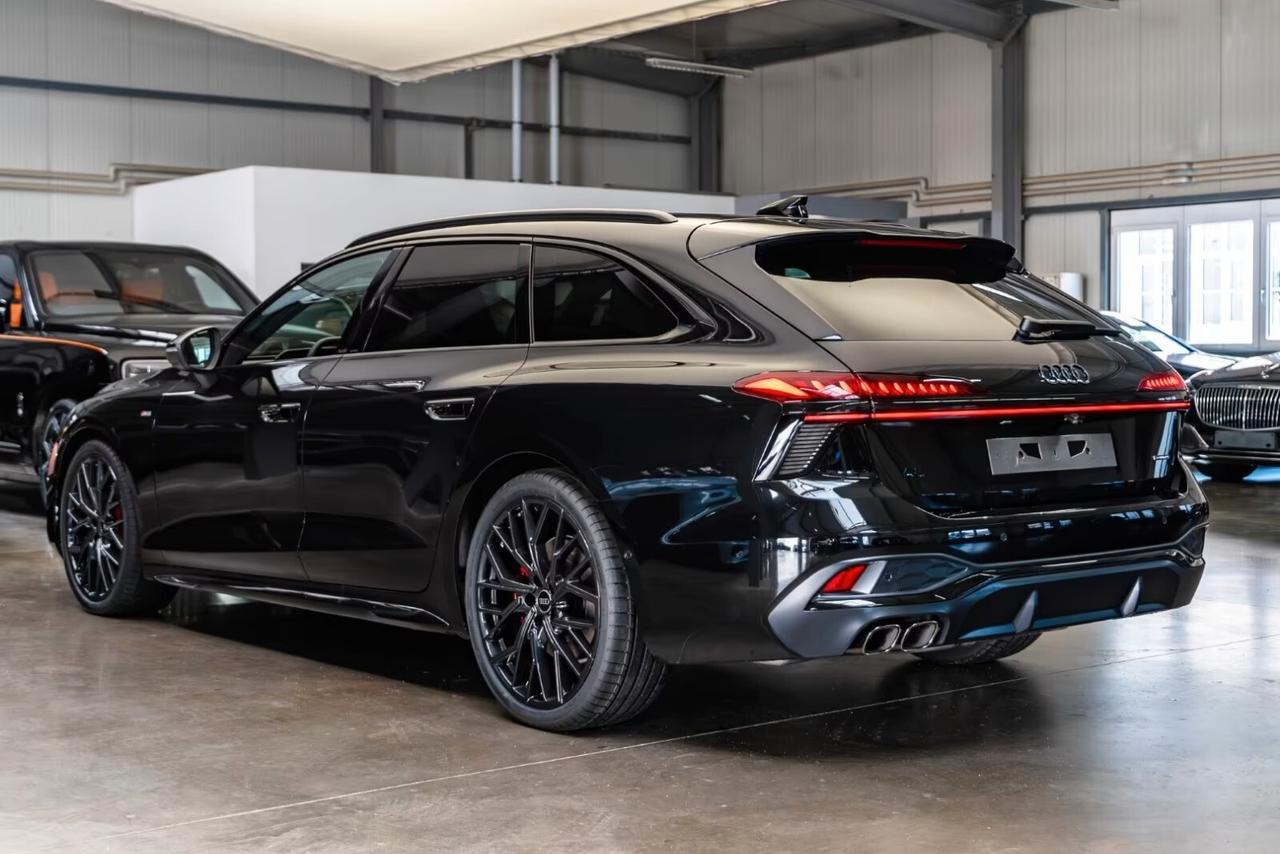 Audi A6 Avant TDI quattro 150 kW S tronic line edition