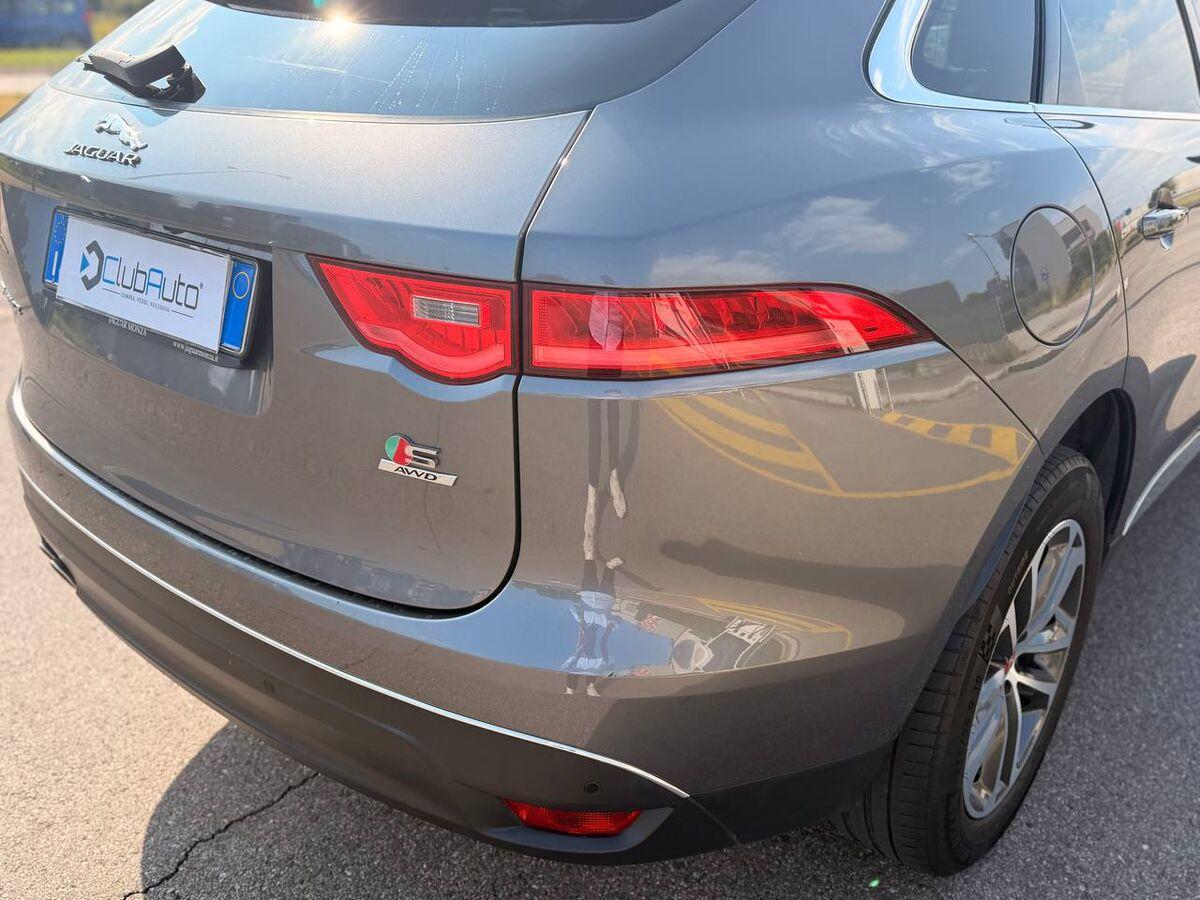 Jaguar F-Pace 2.0d R-Sport awd 180cv auto