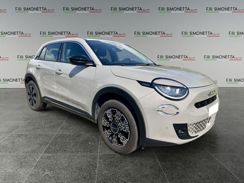 FIAT 600 1.2 hybrid 145cv auto - AZIENDALE