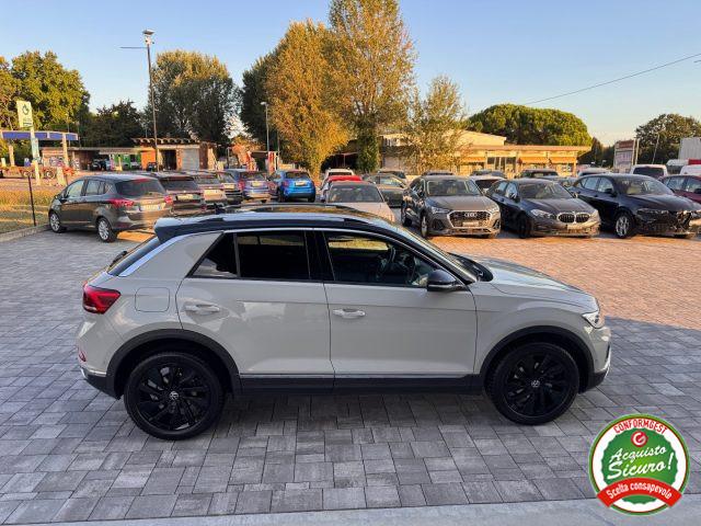 VOLKSWAGEN T-Roc 1.0 TSI STYLE restyling ANCHE PER NEOPATENTATI