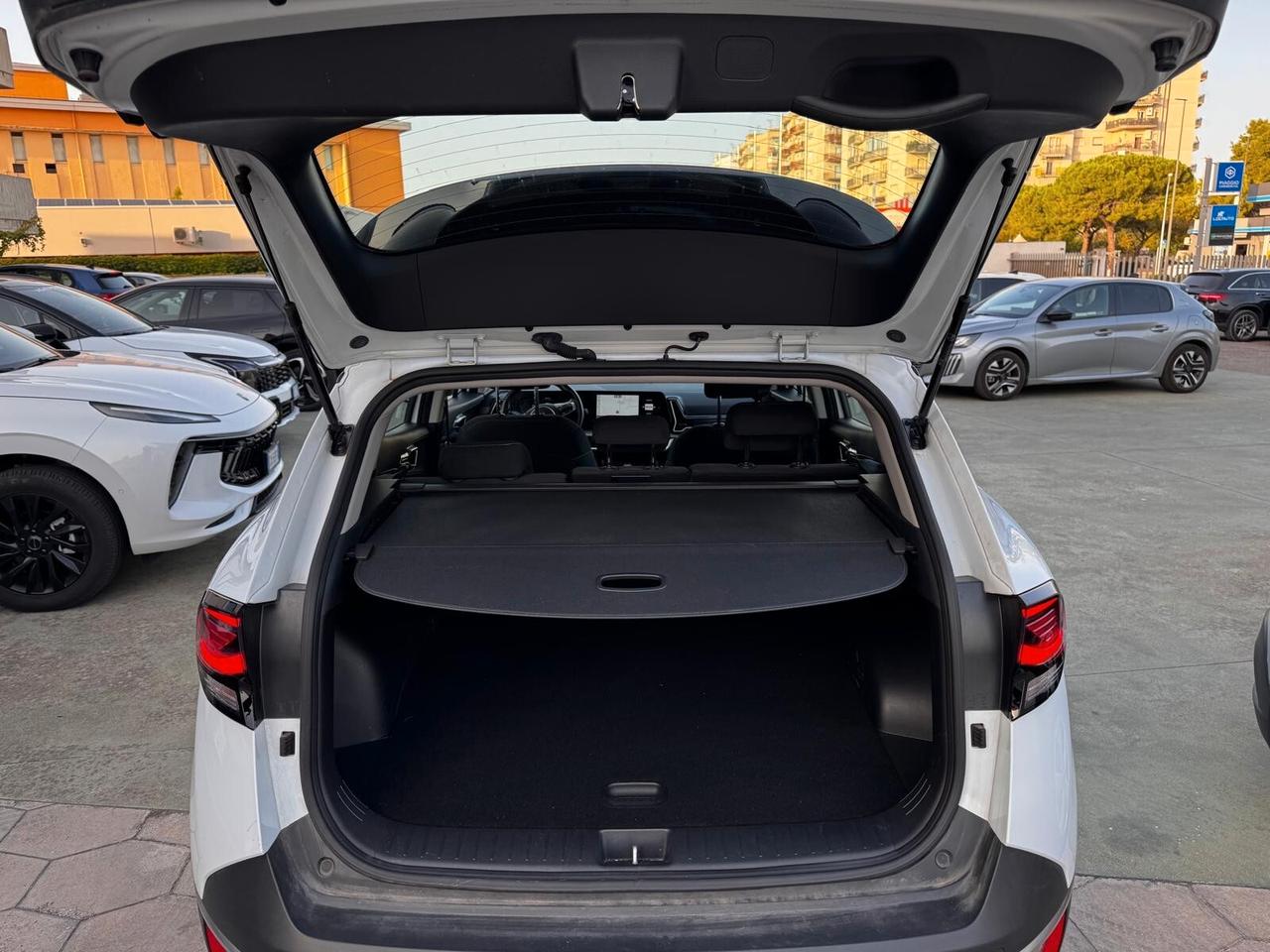 KIA SPORTAGE 1.6 GPL BUSINESS 2024 SENSORI E RETROCAMERA