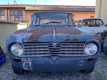 Alfa Romeo Giulia 1300 berlina prima serie