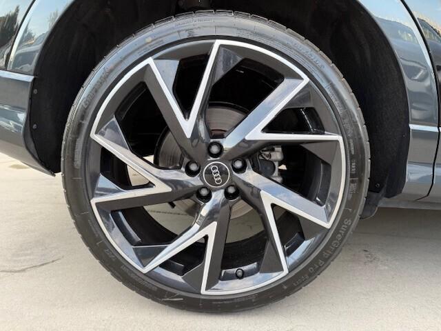 Audi Q3 SPB 35 TDI S tronic S line edition 2024