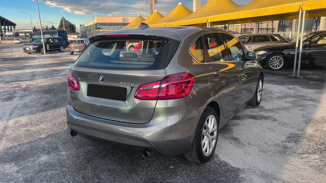 Bmw 220 220d xDrive Luxury