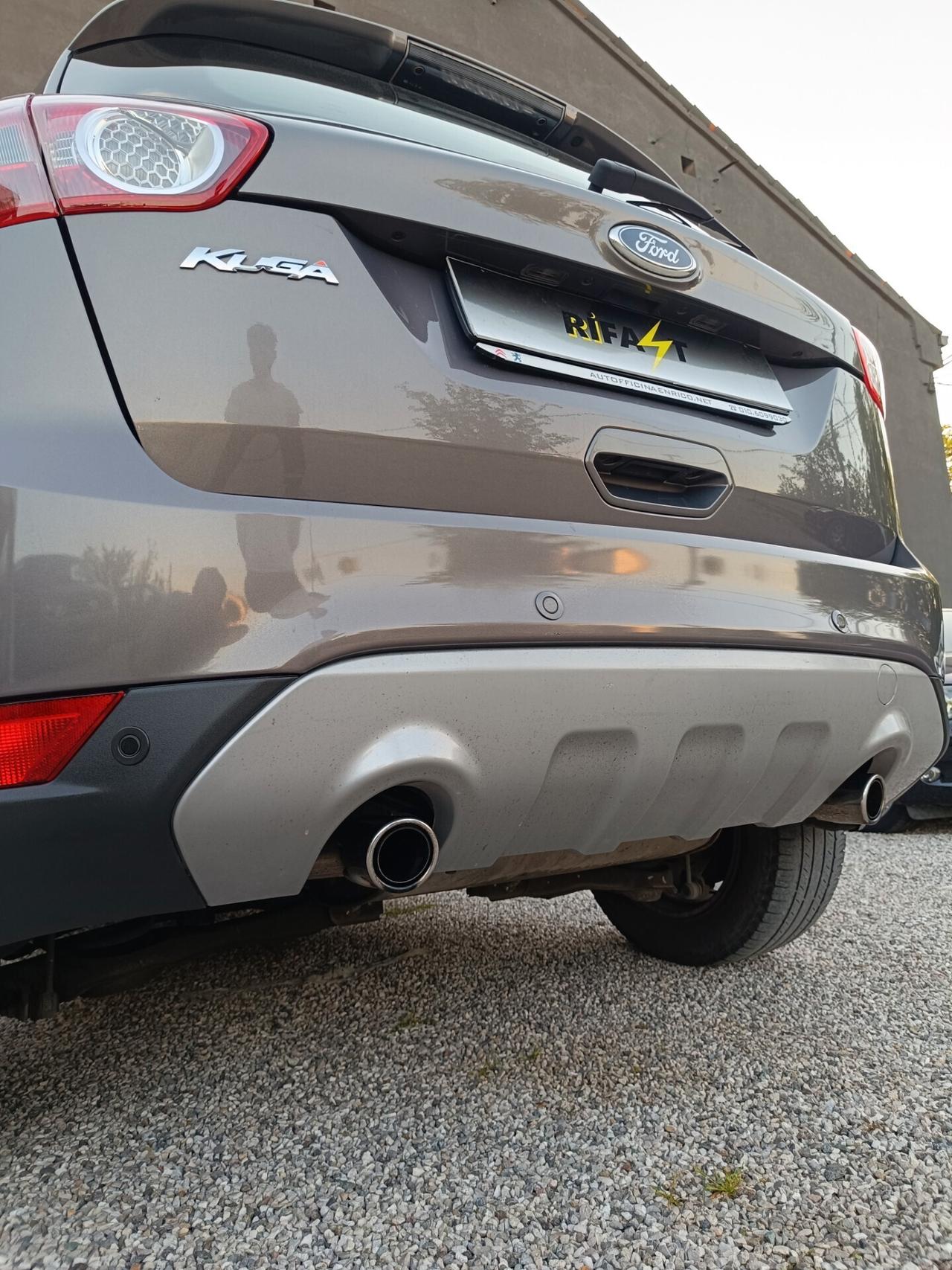 Ford Kuga 2.0 TDCI 4x4 Powershift Titanium
