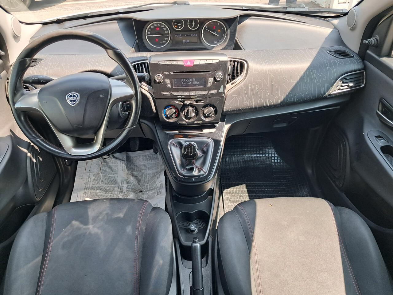 Lancia Ypsilon 1.3 MJT Elefantino