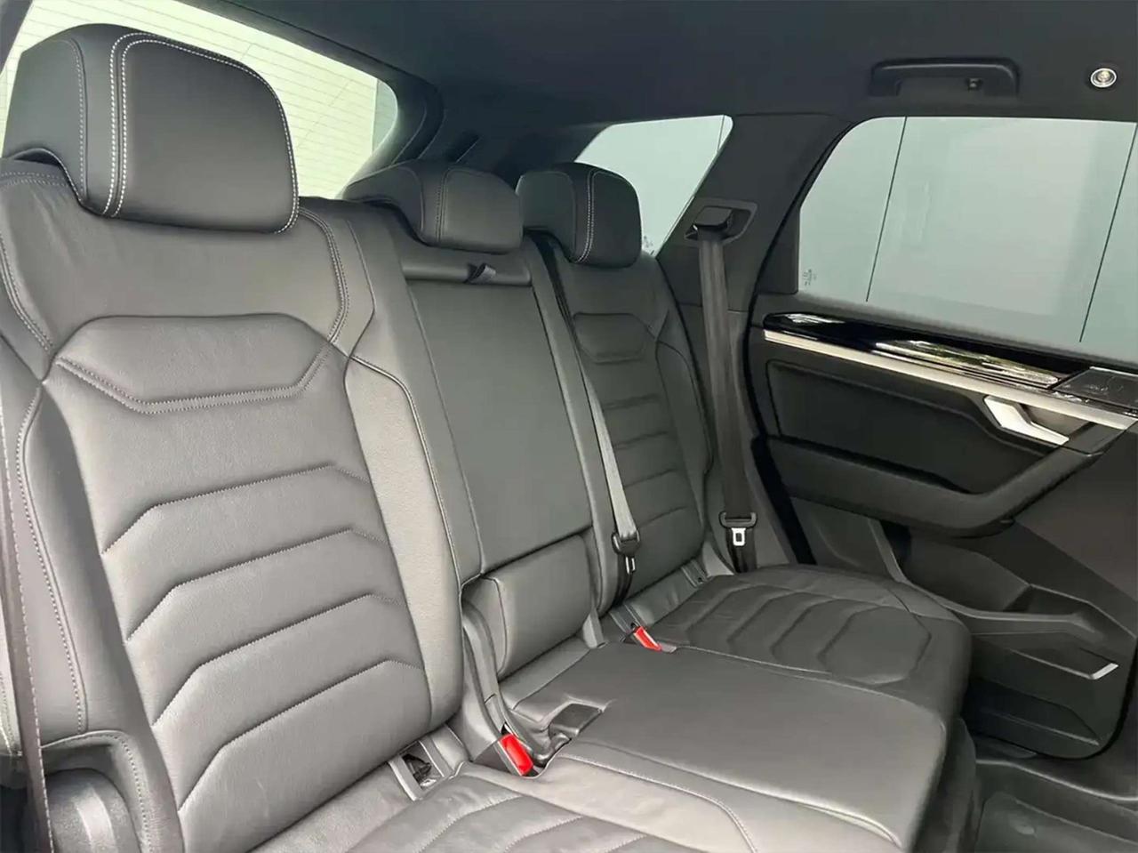 Volkswagen Touareg Touareg 3.0 V6 tdi scr Elegance 231cv auto/ACC/LED/19"
