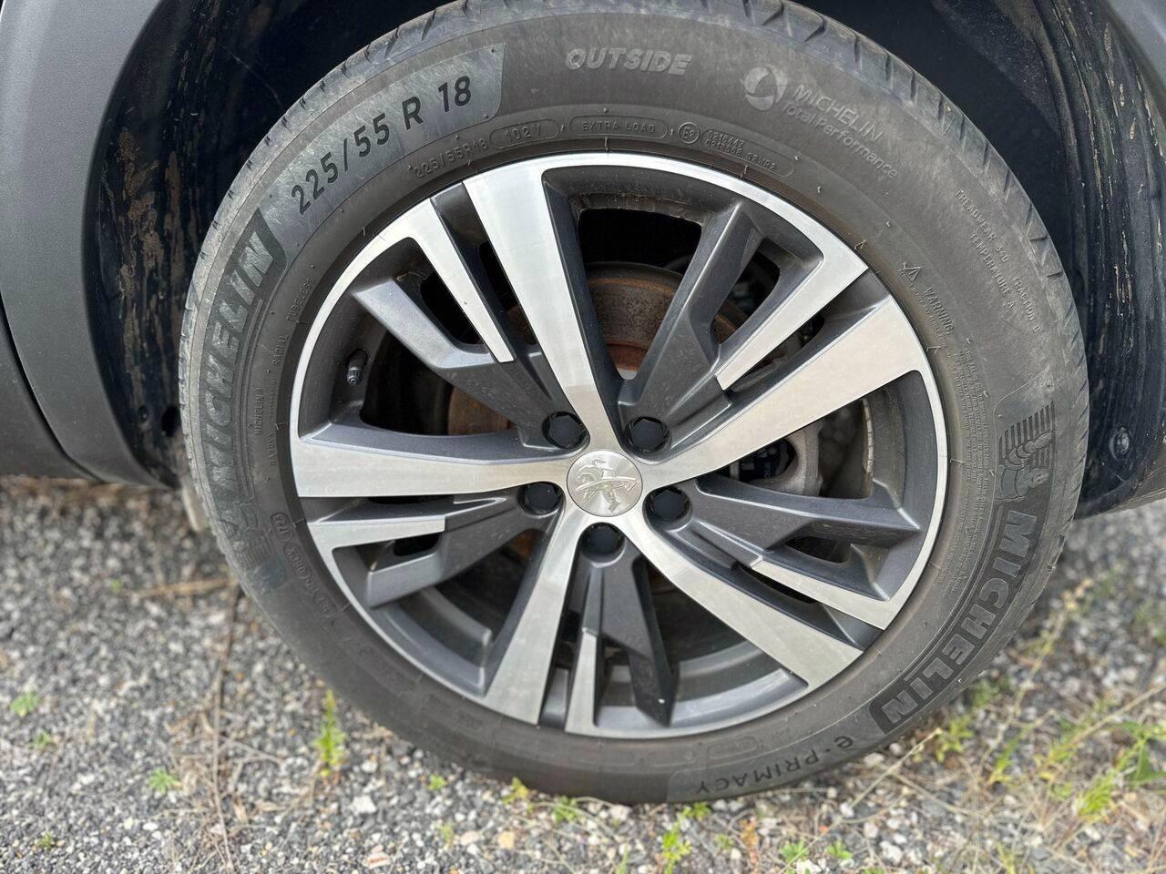 PEUGEOT 3008 II 2021 - 3008 1.2 puretech t Allure Pack s&s 130cv