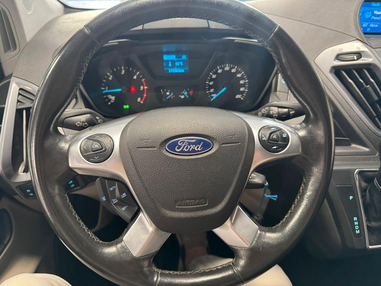 Ford Tourneo Custom 310 2.0 TDCi 130CV aut. PC Titanium