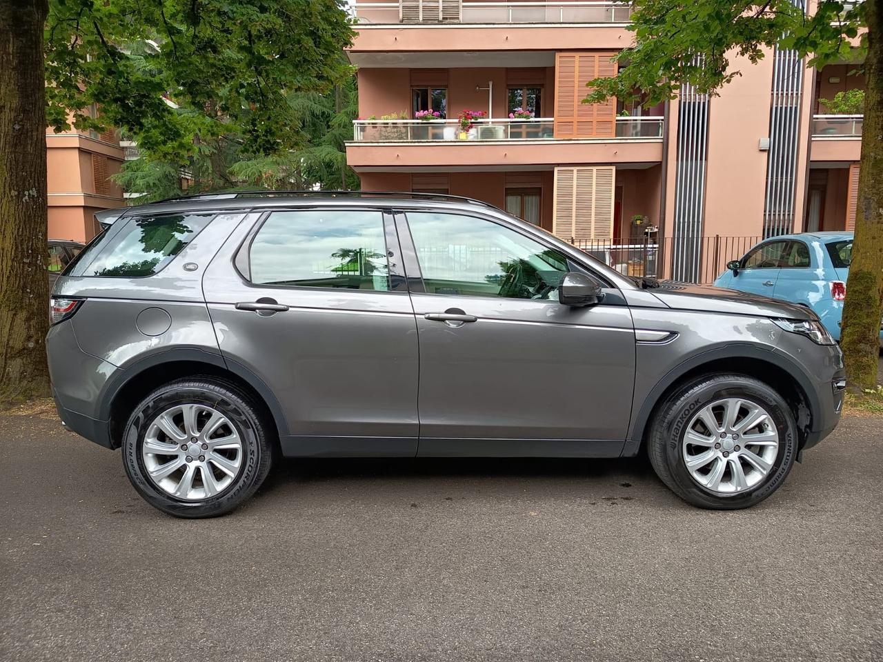 Land Rover Discovery Sport Discovery Sport 2.0 TD4 150 CV Auto Premium Business Edition. 4X4