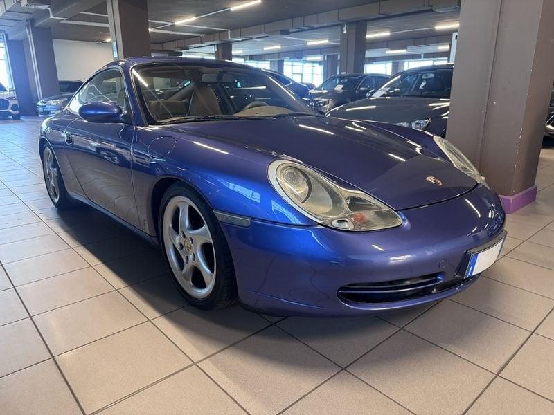 Porsche 911 Carrera