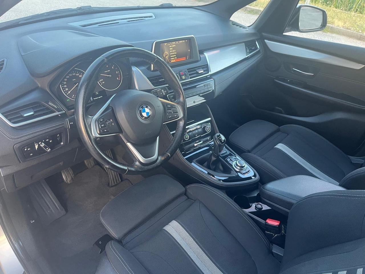 Bmw 216 216d Active Tourer Sport