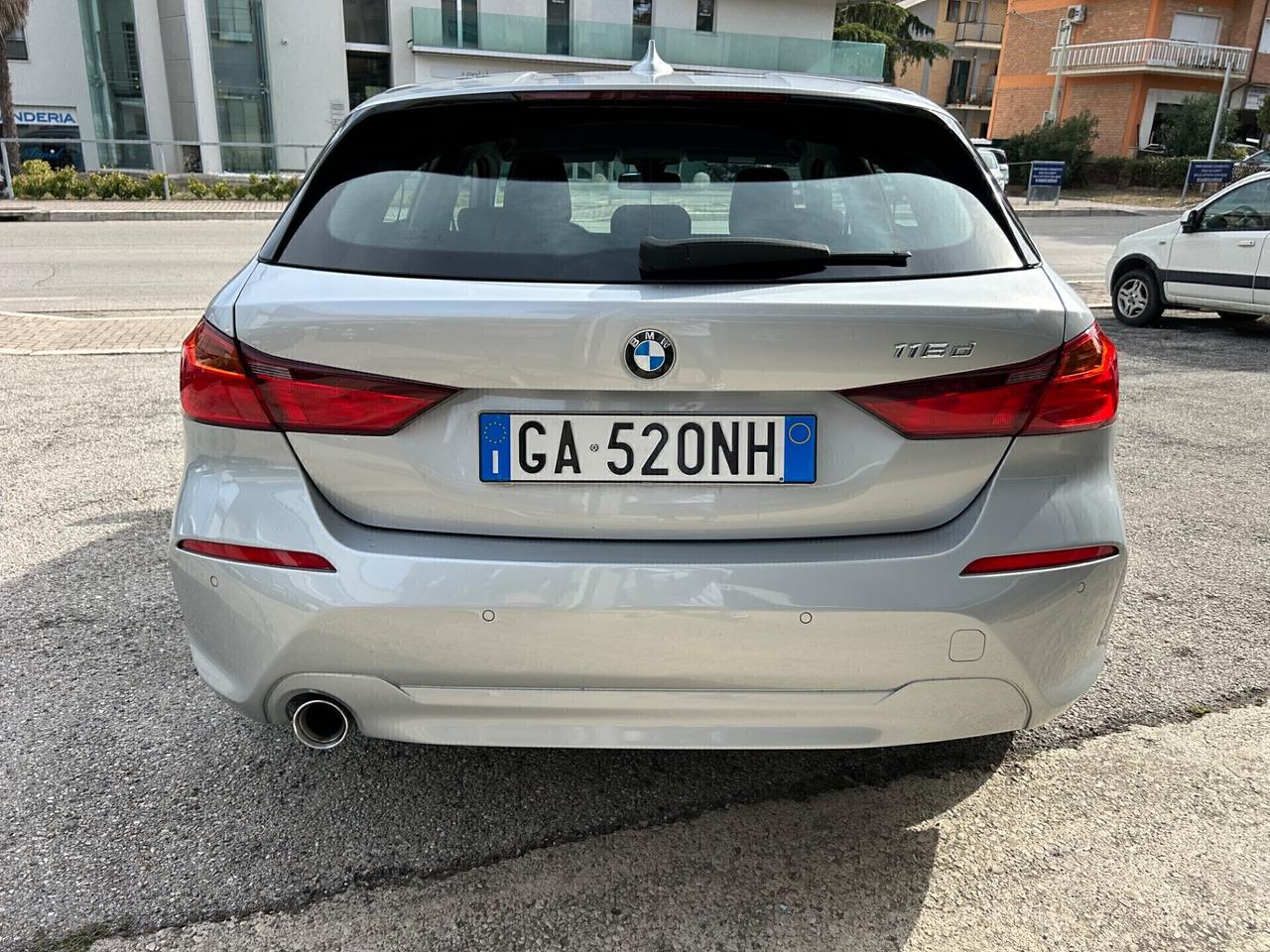 BMW 116d 5 porte Business Advantage 2020