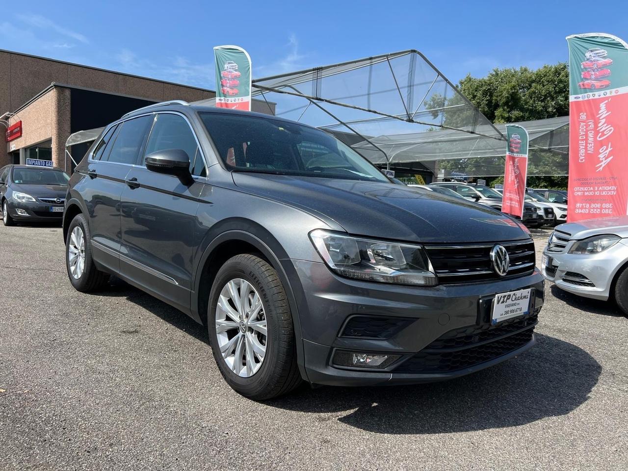 Volkswagen Tiguan 2.0 TDI SCR DSG Business BlueMotion Technology