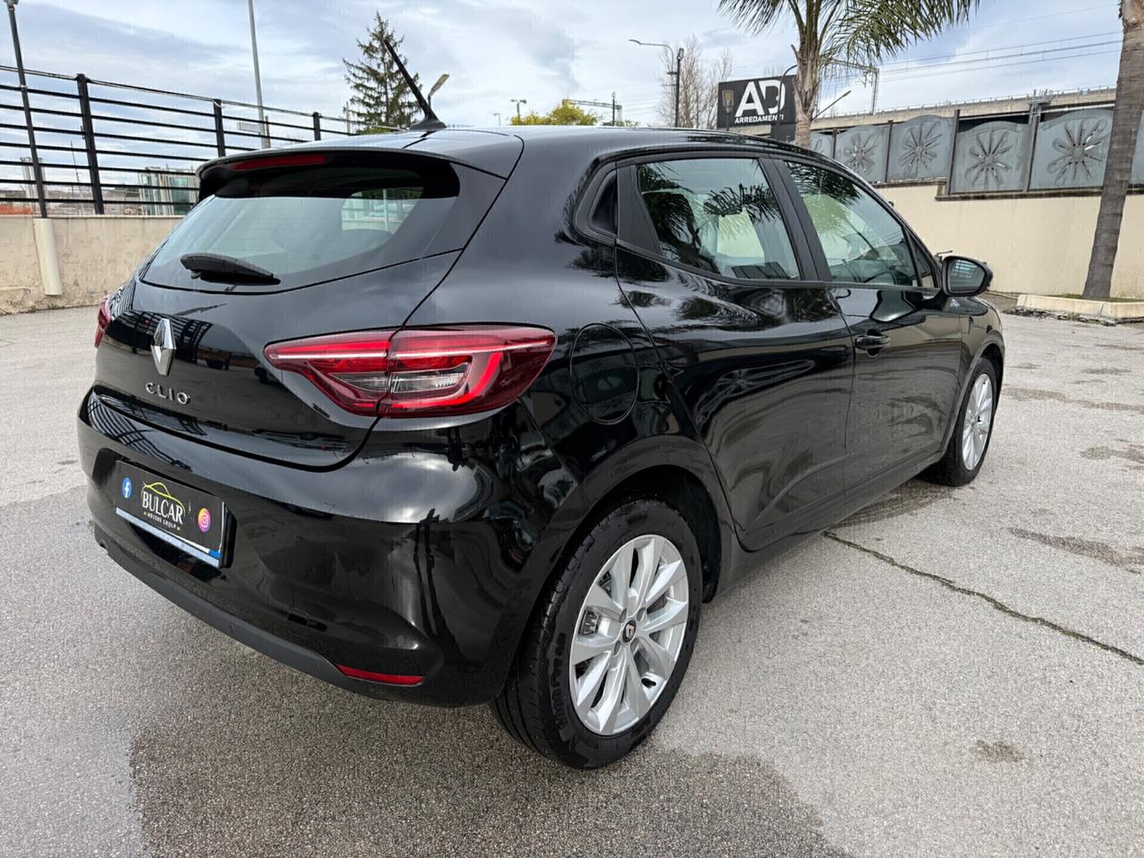 Renault Clio TCe 100 CV 5 porte Business