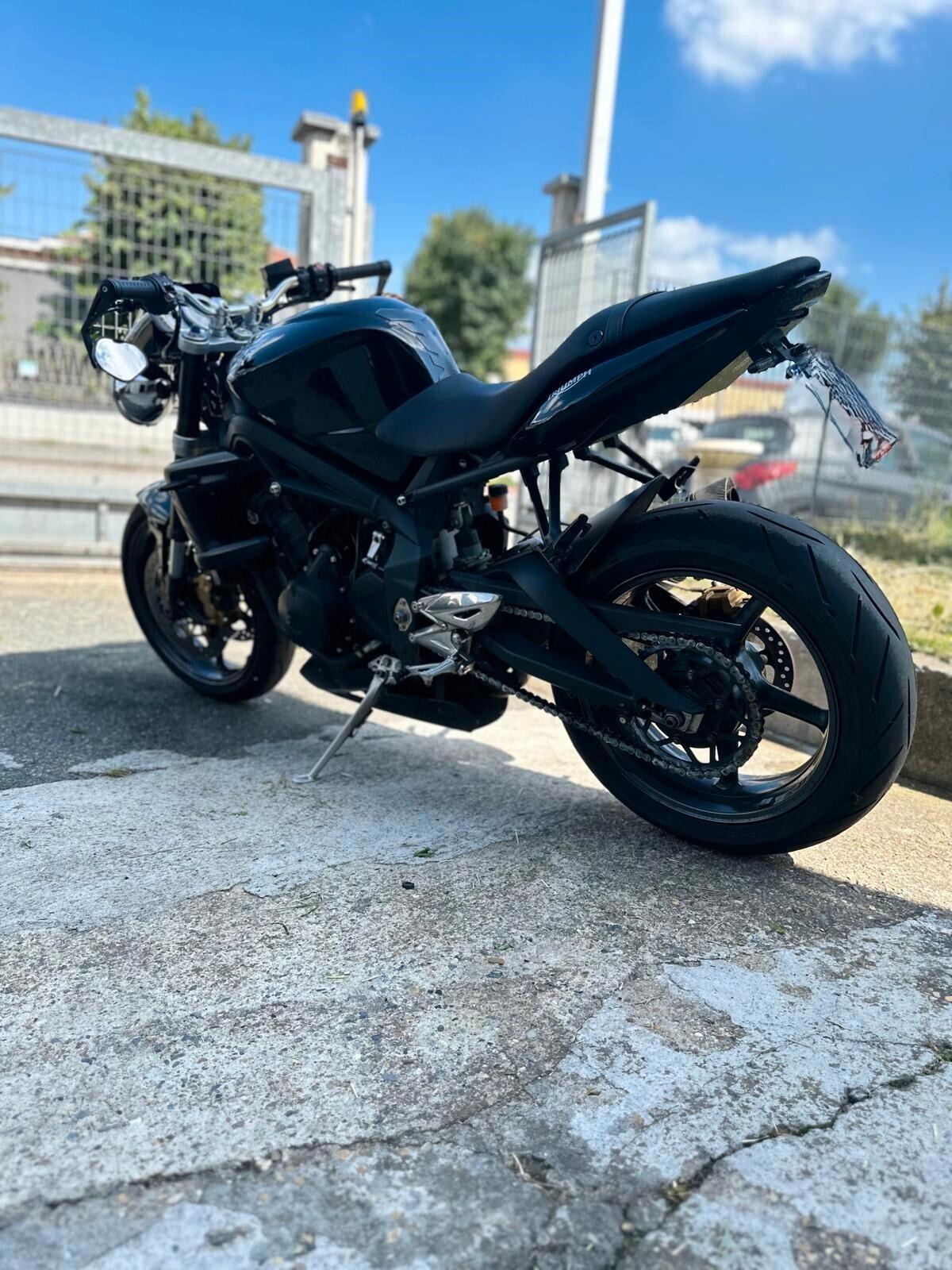 Triumph Street Triple R 675 R