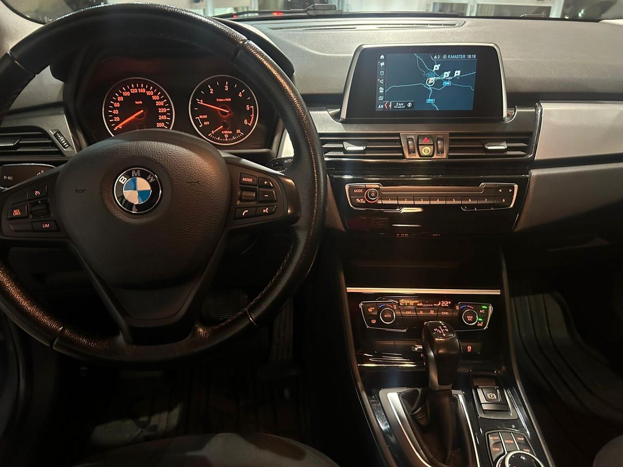 Bmw 2er Active Tourer 218d Luxury