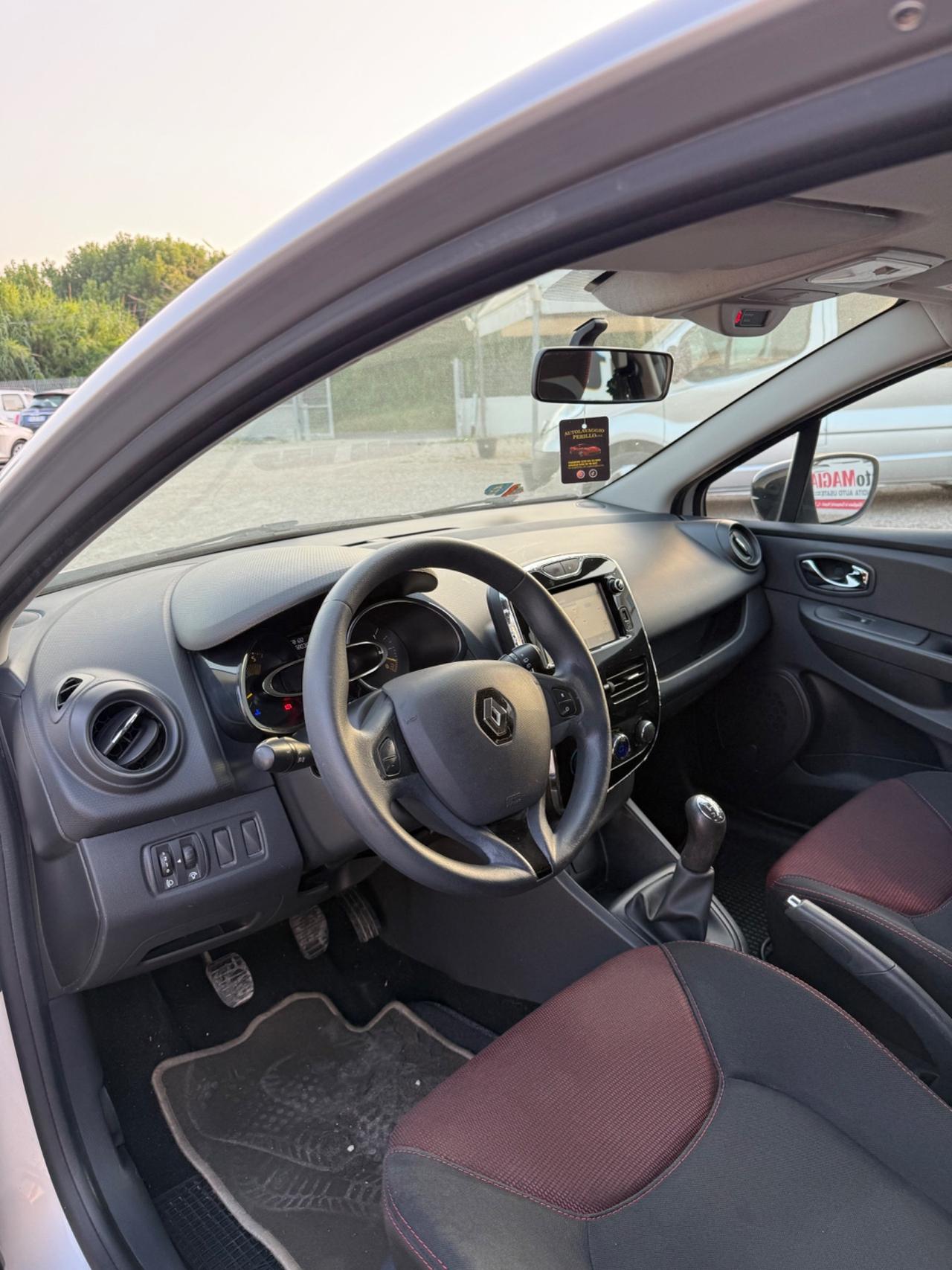 Renault Clio 1.5 dCi 8V 75CV 5 porte Live